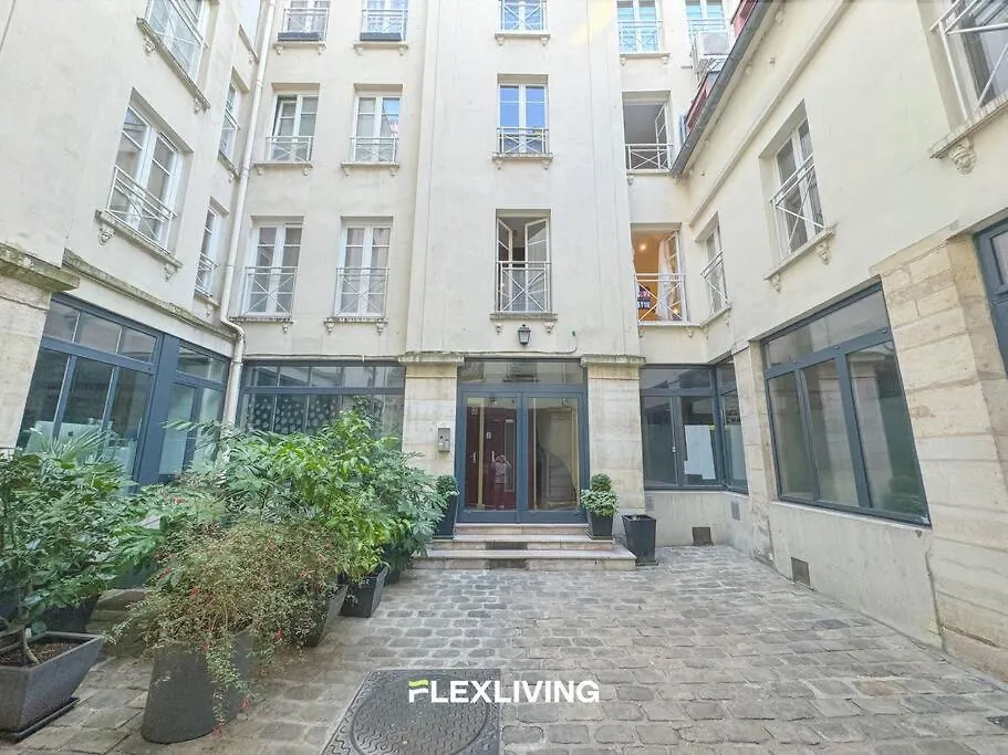 Luxury In Center